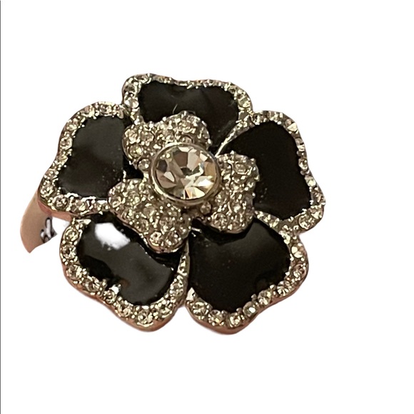 Lia Sophia Blooming flower ring SZ 9 black enamel silver finish NWT - Picture 8 of 8